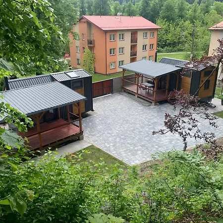 Minidomceky - Frodo & Bilbo Apartman Fenyőháza